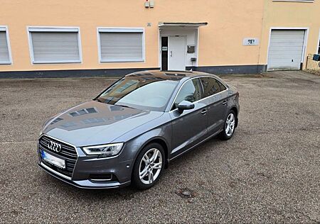 Audi A3 2.0 TFSI - S tronic - quattro design