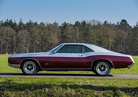 Buick Riviera 430 1967 with rebuild matching # engine