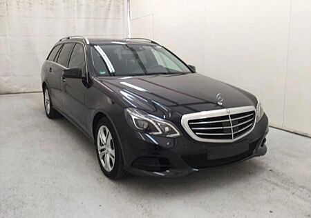 Mercedes-Benz E 250 BlueTEC 4MATIC T Autom. -