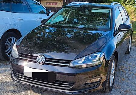 VW Golf Volkswagen 1.4 TSI 90kW BMT Comfortline Variant Co...