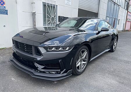 Ford Mustang 2.3 Leder CarPlay LED Digit Tacho Kamera