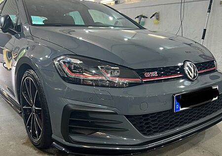 VW Golf Volkswagen 2.0 TSI 213kW OPF DSG GTI TCR GTI TCR