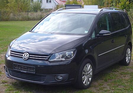 VW Touran Volkswagen Highline