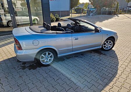 Opel Astra Cabrio 2.2 L Automatik, Leder, el. Verdeck