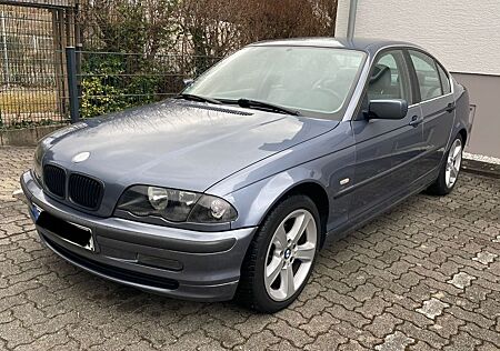 BMW 320i - TÜV neu, Apple CarPlay