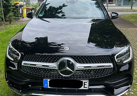 Mercedes-Benz GLC 300 e 4MATIC Coupé Autom. -