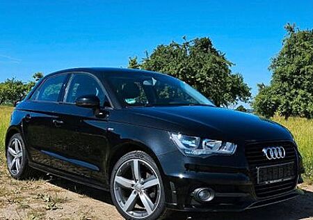 Audi A1 1.2 TFSI S line Sportback S line