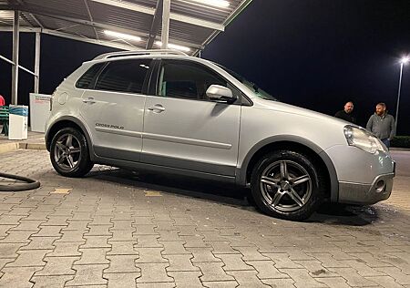 VW Polo Volkswagen Cross 1.4 ANGEBOT BIS ZUM 08.12
