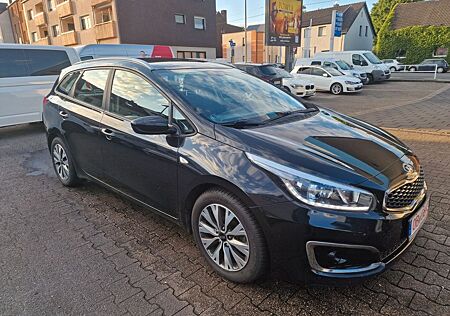 Kia Cee'd / Ceed /NAVI/KAMERA EURO6