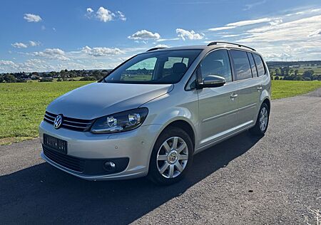 VW Touran Volkswagen 1.6 TDI 7-Sitzer/Standheizung/AHK/Navi
