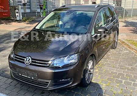 VW Sharan Volkswagen Cup DSG 7Sitzer Xenon AHK Pano Standheizu