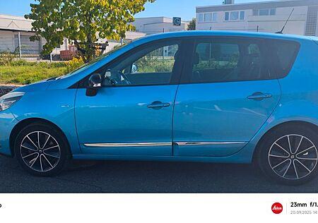 Renault Scenic III BOSE Edition, Pano,Navi,Ahk