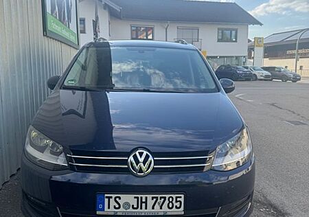 VW Sharan Volkswagen 2.0 TDI SCR DSG BMT Comfortline Comfo...