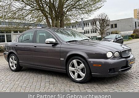 Jaguar X-Type 2.2 D Executive 2.HD Leder Autm. TÜV NEU