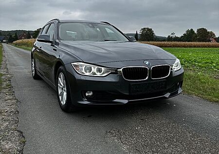 BMW 320 gebraucht kaufen BMW 320d Touring -