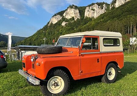 Land Rover Serie III Serie IIa 88 Hard Top