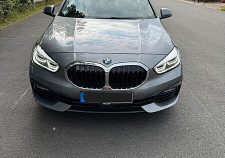 BMW 118d Advantage elHeckkl. Lenkradhz.