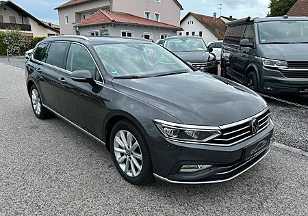 VW Passat Variant Volkswagen Elegance*Matrix LED*AHK*