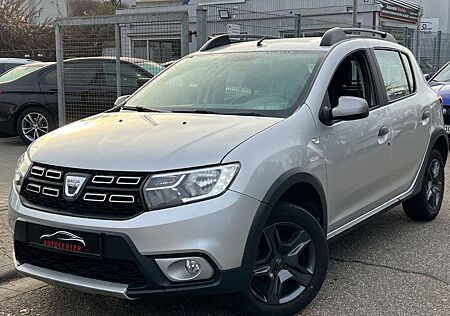 Dacia Sandero Stepway Celebration|LEDER|NAVI|PDC|EURO6