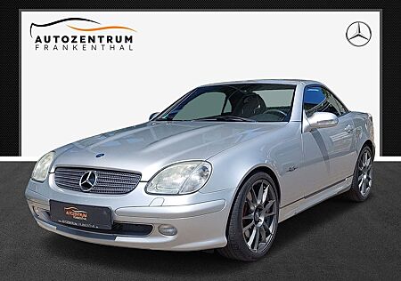 Mercedes-Benz SLK 230 SLK Roadster 230 Kompressor*Special Edition*GARA