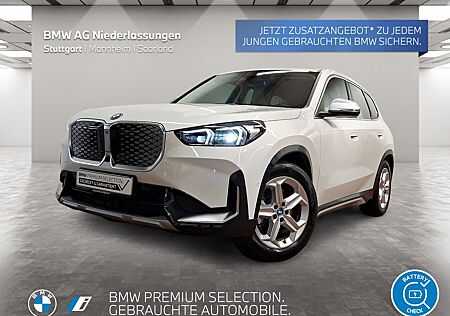 BMW iX1 xDrive30 AHK Driv.Assist+ Harman/K Head-Up