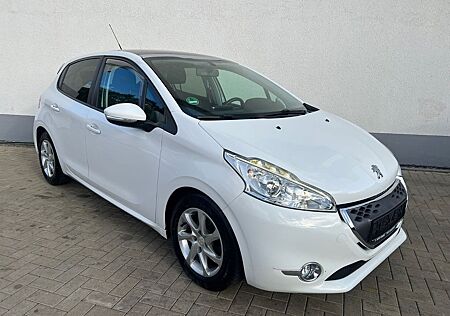 Peugeot 208 Active/Automatik/Pano/Navi/Kamera/