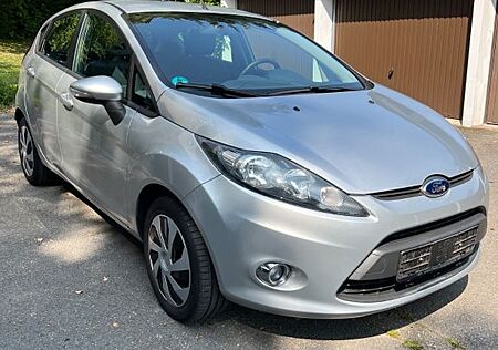 Ford Fiesta 1,25 60kW Champions-Edition Klima Sitzhzg