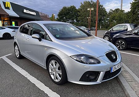 Seat Leon 2.0 TDI PD DPF 125kW FR FR TÜV:11/26 8xAlu