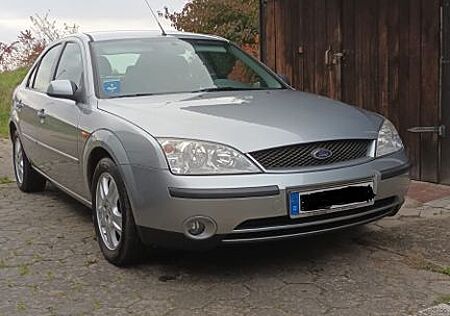 Ford Mondeo 2.0 Ghia Ghia