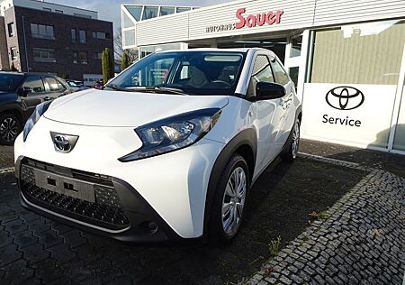 Toyota Aygo (X) Play