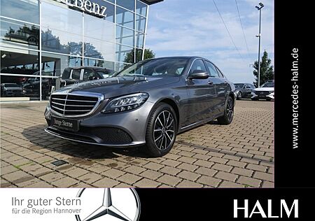 Mercedes-Benz C 180 Exclusive/Avantgarde LED Kamera CarPlay