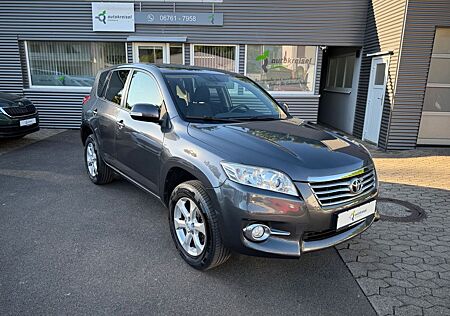Toyota RAV 4 *KLIMA*4x4*AWD*ALU*EU5*AHK*