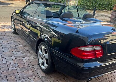 Mercedes-Benz CLK 230 K AVANTGARDE final edition Avantgarde