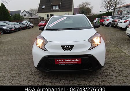 Toyota Aygo (X) Basis - Beim kauf Tüv neu.