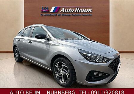 Hyundai i30 cw Edition 30 LNEKRADHEIZ KLIMAAUTO SPURHALT