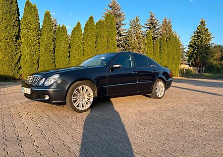 Mercedes-Benz E 320 4MATIC ELEGANCE Elegance