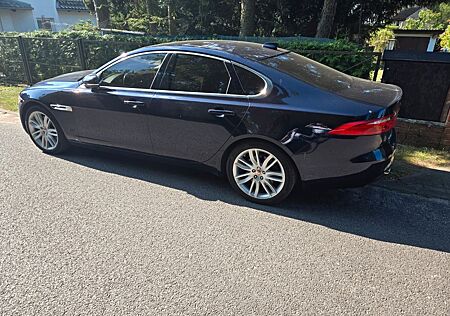 Jaguar XF 35t 340PS Prestige Automatik Prestige