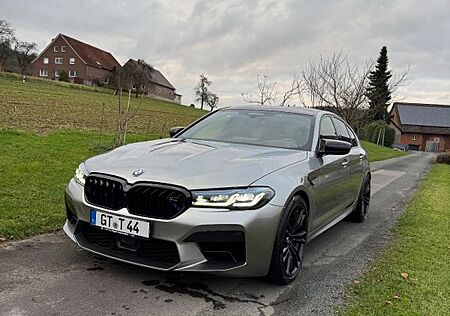 BMW M5 Competition| Laser | Carbon | Akrapovic | B&W