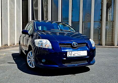 Toyota Auris Luna