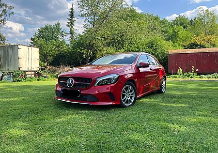 Mercedes-Benz A 220 d