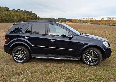 Mercedes-Benz ML 63 AMG gebraucht kaufen Mercedes-Benz ML 63 AMG 4MATIC AMG