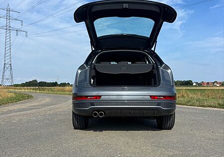 Audi Q3 2.0 TDI design design