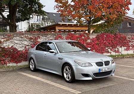 BMW M5 E60 V10 Austauschmotor mit nur 14.000km