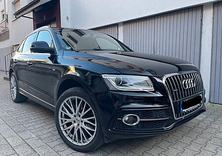 Audi Q5 2.0 TDI quattro S line AHK Facelift