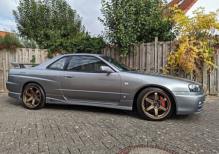 Nissan Skyline R34 GTT spec II