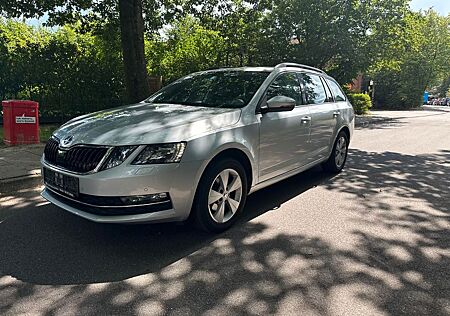 Skoda Octavia 1.6 TDI Style Combi Style