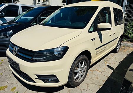 VW Caddy Volkswagen 2.0 Schaltung 4 Motion 7Sitze Standheizung