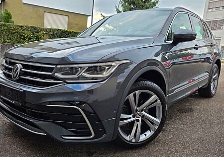 VW Tiguan Volkswagen 2.0 TDI DSG 4MOTION R-Line