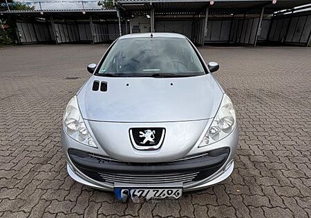 Peugeot 206 +