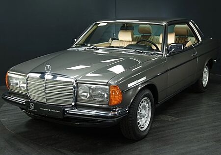 Mercedes-Benz 280 CEAut./Klima/Airb./Leder/elFH/Sitzheizg/CD